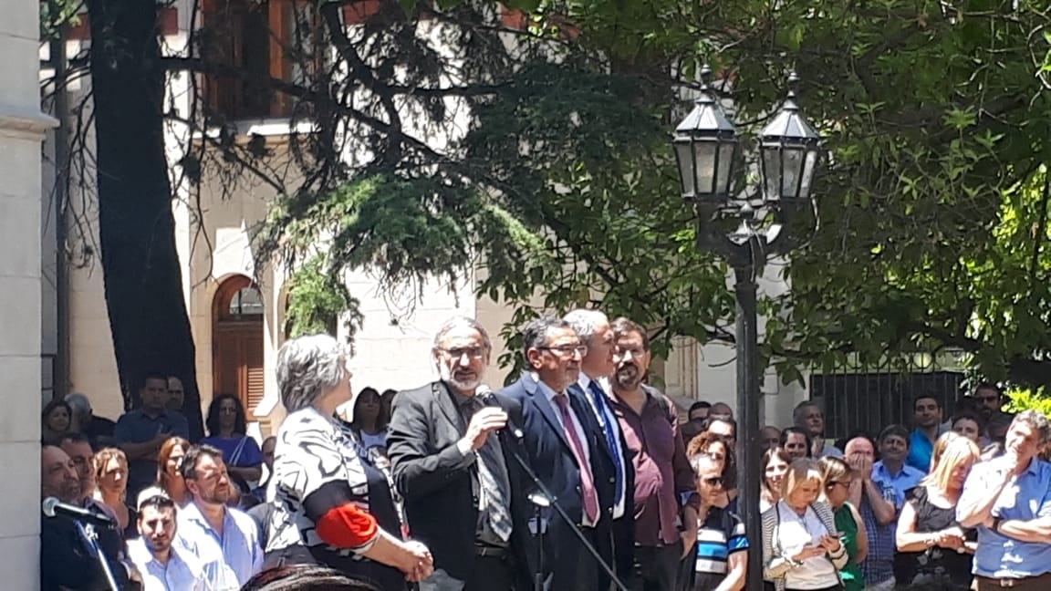 cn-basterra gabinete2