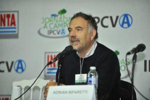 ADRIAN-BIFARETTI-300x200