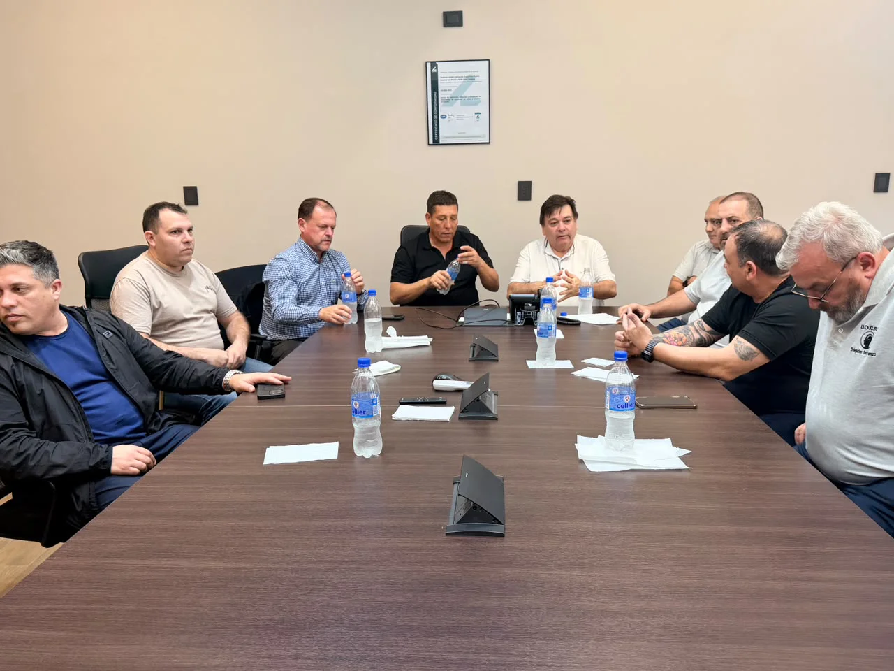 REUNIÓN CLAVE PORTUARIA, LÓGISTICA Y CONSTRUCCIÓN SANTA FE. OSORES, ALADIO, MARIANO DEL SONNO Y ANIBAL CABRERA 1