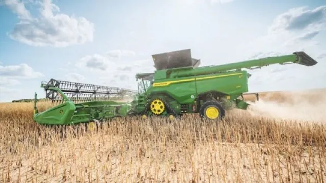 CN-JOHN DEERE