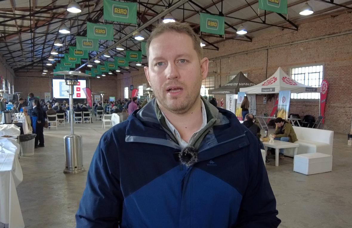 Roberto Tino De Rossi Universidad Católica de Córdoba
