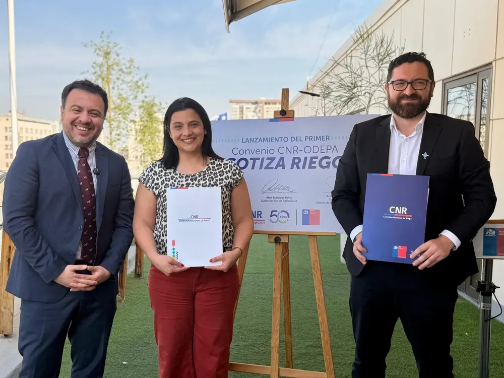 Cotiza-Riego-Subsecretario-y-directores-1536x1152