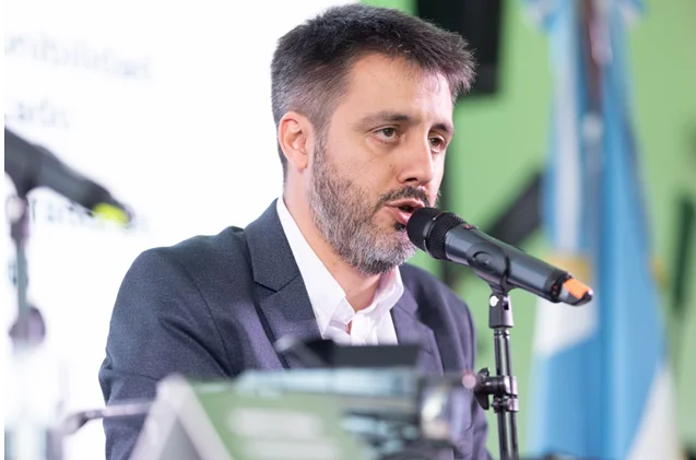 cn -Emiliano Ferrari