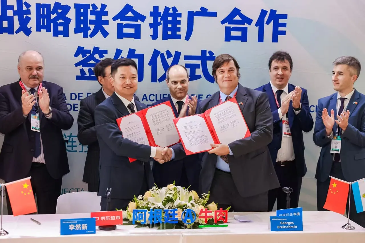 Firma convenio IPCVA - JD.com 1